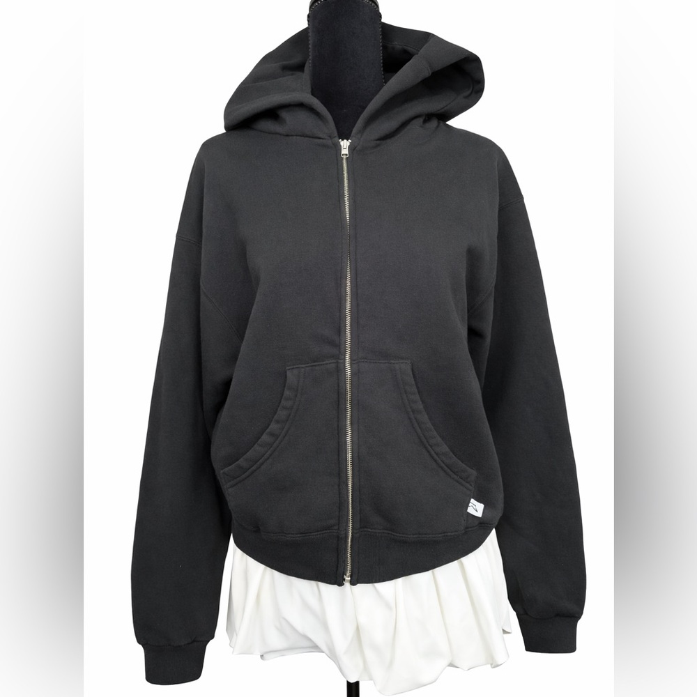 Akimbo Black Zip-Up Hoodie